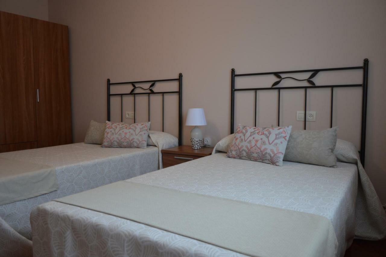 Piso Da Empegada Apartment Arzua Ngoại thất bức ảnh