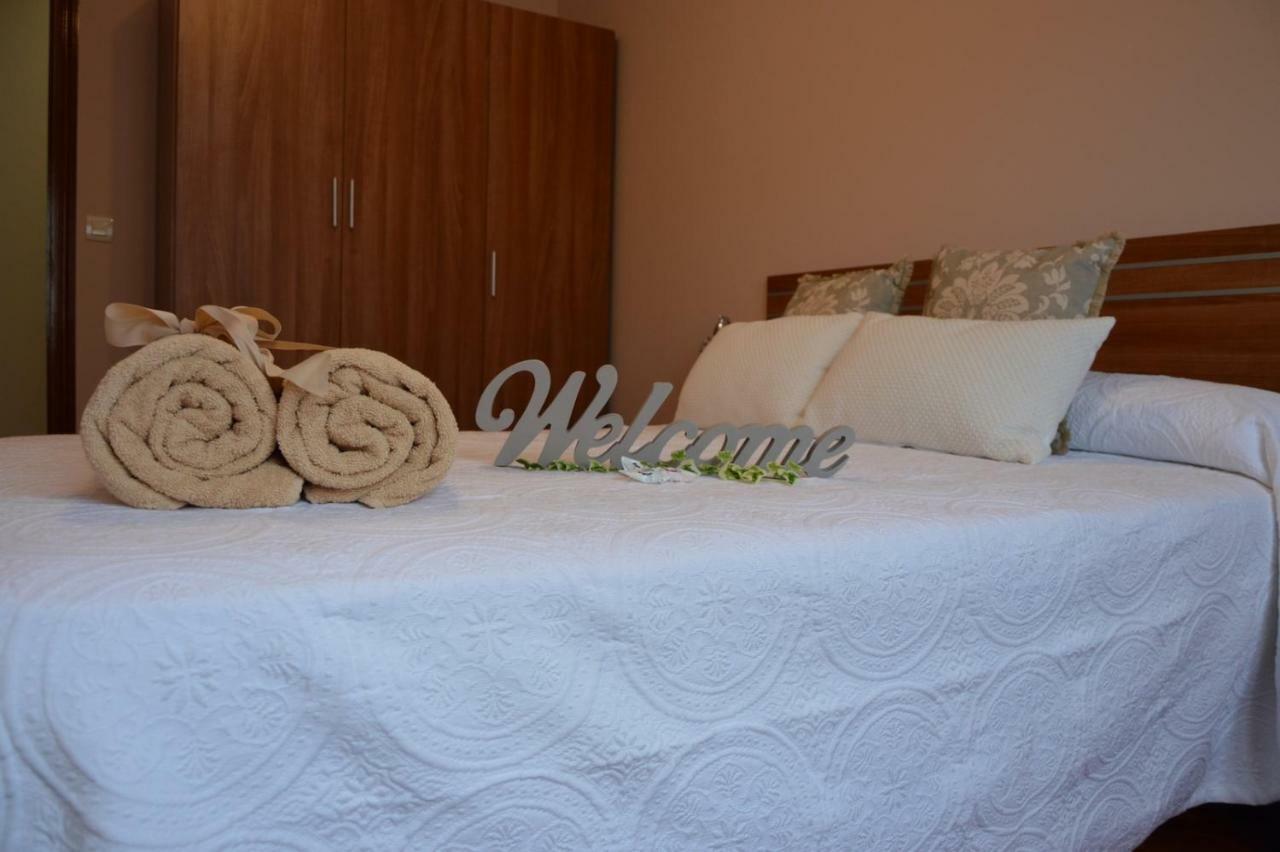 Piso Da Empegada Apartment Arzua Ngoại thất bức ảnh
