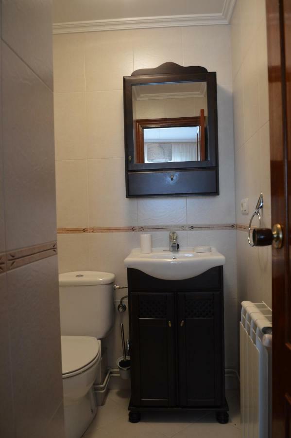 Piso Da Empegada Apartment Arzua Ngoại thất bức ảnh