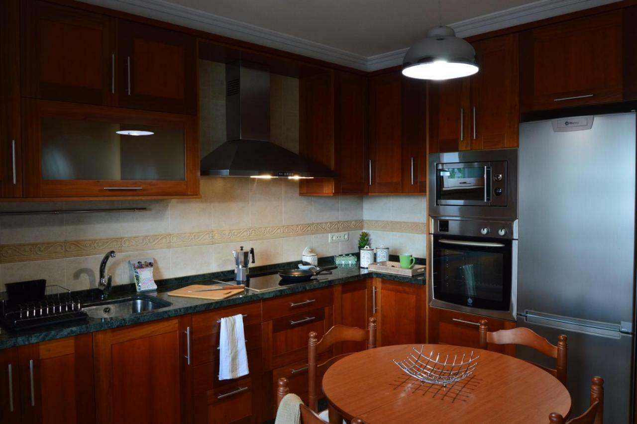 Piso Da Empegada Apartment Arzua Ngoại thất bức ảnh