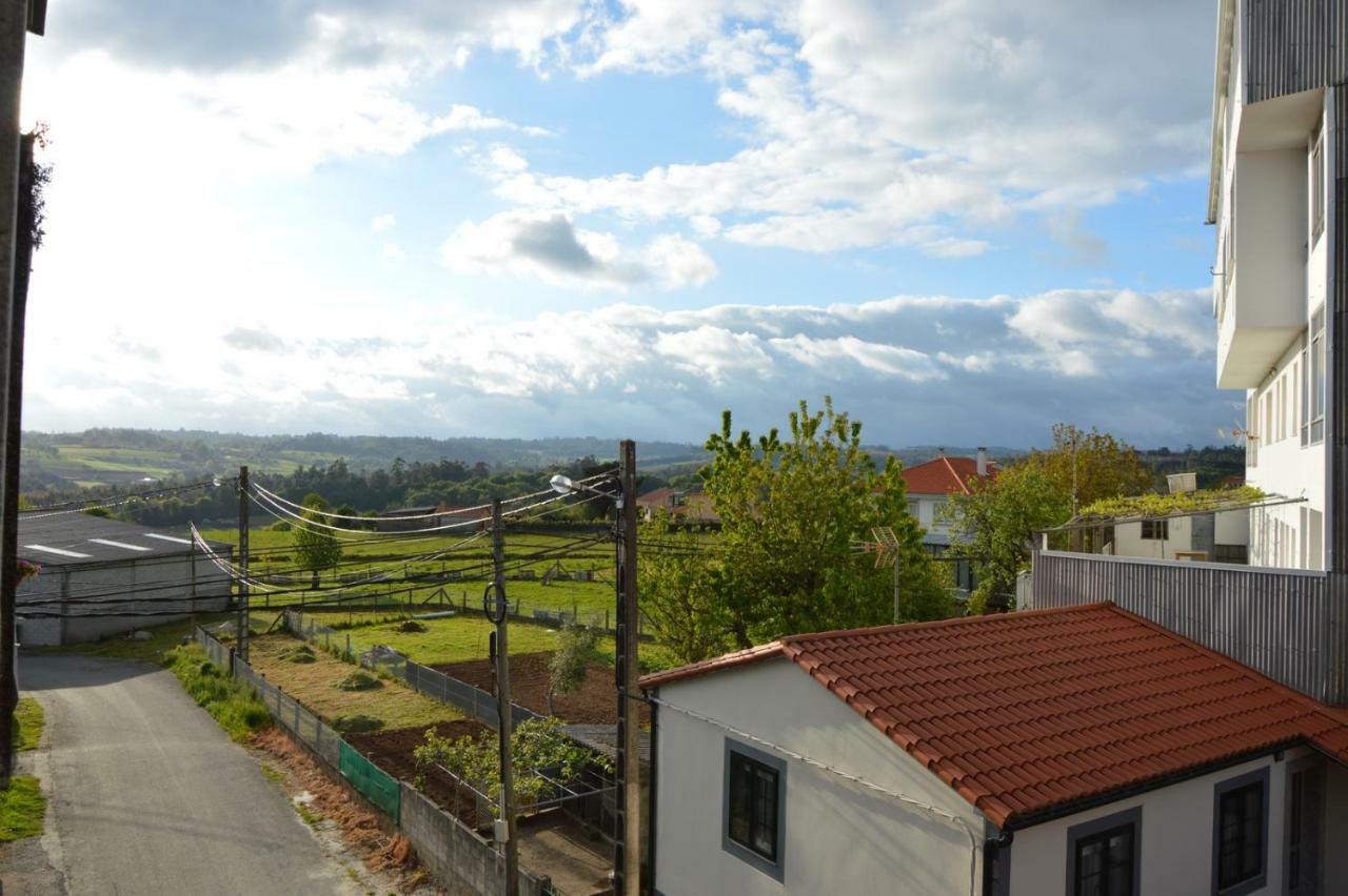 Piso Da Empegada Apartment Arzua Ngoại thất bức ảnh